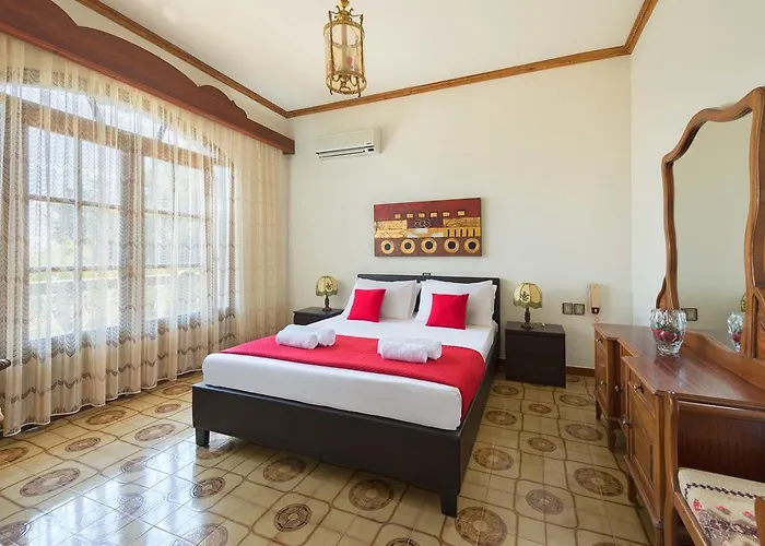 Agia Galini アルハンゲロス