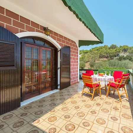 Villa Agia Galini *